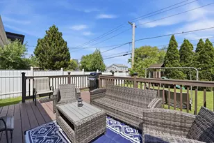 8549 Blueridge Ave, Hickory Hills, IL 60457 - Photo 27