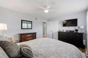 8549 Blueridge Ave, Hickory Hills, IL 60457 - Photo 23