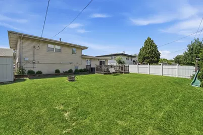 8549 Blue Ridge Avenue, Hickory Hills, IL 60457 - Photo 29