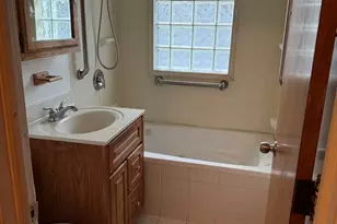 840 E Thacker St, Des Plaines, IL 60016 - Photo 7
