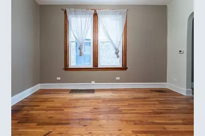2330 W Thomas Street, Chicago, IL 60622 - Photo 3