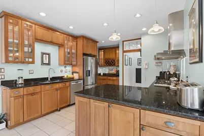 3242 N New England Avenue, Chicago, IL 60634 - Photo 11