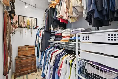 3242 N New England Avenue, Chicago, IL 60634 - Photo 17