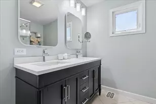 3242 N New England Ave, Chicago, IL 60634 - Photo 15