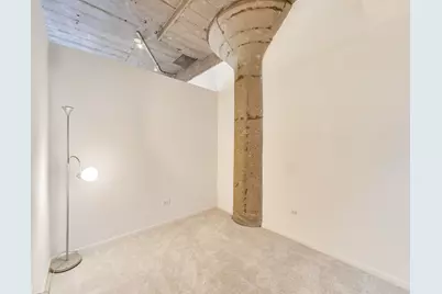 1070 W 15th Street #113, Chicago, IL 60608 - Photo 17