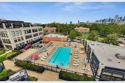 1070 W 15th Street #113, Chicago, IL 60608 - Photo 33