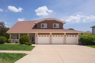 22021 Neptune Ln, Richton Park, IL 60471 - Photo 1