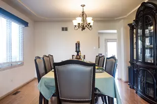22021 Neptune Ln, Richton Park, IL 60471 - Photo 5