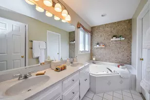496 Waubonsee Circle, Oswego, IL 60543 - Photo 29