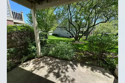 197 Camden Court #X1, Schaumburg, IL 60194 - Photo 9