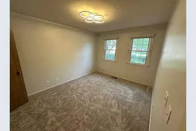 197 Camden Court #X1, Schaumburg, IL 60194 - Photo 17