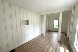 404 4th St, Mendota, IL 61342 - Photo 9