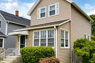 1747 S Cora St, Des Plaines, IL 60018 - Photo 1