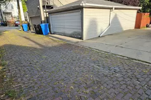 1140 W Barry Ave, Chicago, IL 60657 - Photo 29