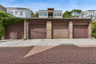 1229 W North Shore Ave, Chicago, IL 60626 - Photo 17