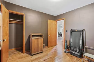 7338 W 57th St, Summit, IL 60501 - Photo 5
