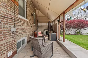 7338 W 57th St, Summit, IL 60501 - Photo 13