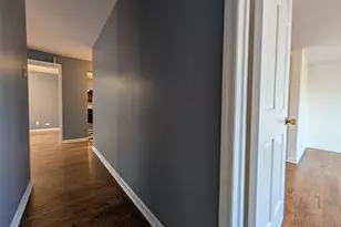 1057 W Pratt Blvd, Chicago, IL 60626 - Photo 13