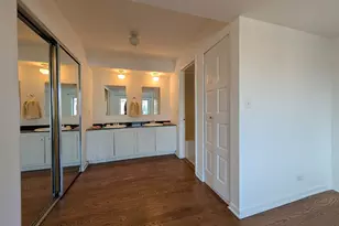 1057 W Pratt Blvd, Chicago, IL 60626 - Photo 15