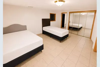 5433 W Melrose Street, Chicago, IL 60641 - Photo 69