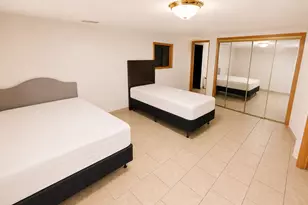 5433 W Melrose St, Chicago, IL 60641 - Photo 69