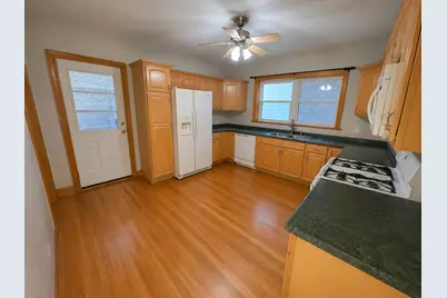 5433 W Melrose Street, Chicago, IL 60641 - Photo 19