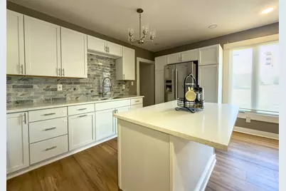 3304 W State Street, Rockford, IL 61102 - Photo 5
