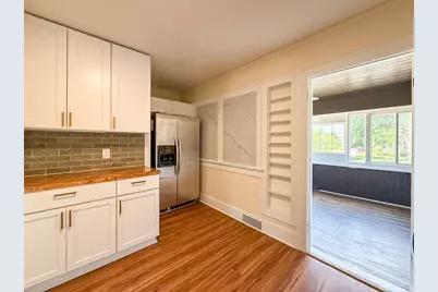 3304 W State Street, Rockford, IL 61102 - Photo 23