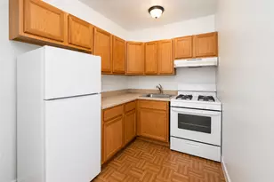 1635 W Morse Ave, Chicago, IL 60626 - Photo 5
