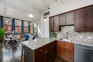 124 W Polk St, Chicago, IL 60605 - Photo 11