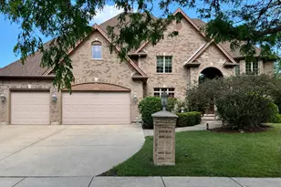 948 Lorie Ln, Lake Zurich, IL 60047 - Photo 1