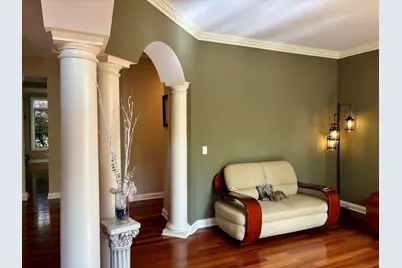 948 Lorie Lane, Lake Zurich, IL 60047 - Photo 3