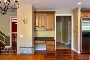 948 Lorie Ln, Lake Zurich, IL 60047 - Photo 7