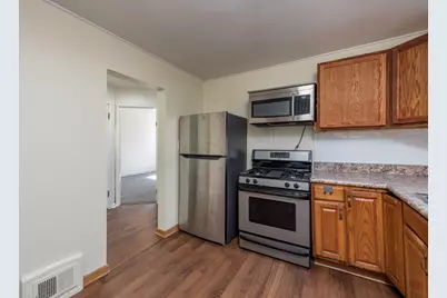 903 S McAlister Avenue, Waukegan, IL 60085 - Photo 11