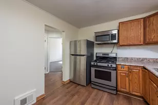 903 S McAlister Ave, Waukegan, IL 60085 - Photo 11