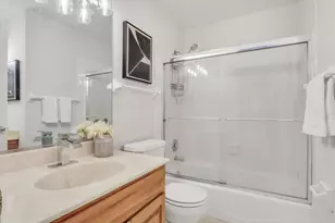 7452 Bittersweet Dr, Gurnee, IL 60031 - Photo 43