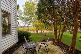 7452 Bittersweet Dr, Gurnee, IL 60031 - Photo 25