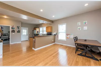 2607 Gideon Avenue, Zion, IL 60099 - Photo 9