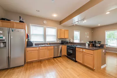 2607 Gideon Avenue, Zion, IL 60099 - Photo 11
