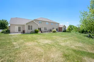 3705 Green Tree Ln, Dekalb, IL 60115 - Photo 29