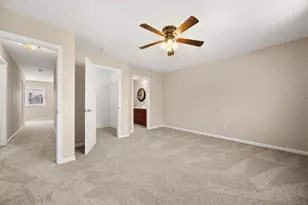 3705 Green Tree Ln, Dekalb, IL 60115 - Photo 21