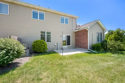 3705 Green Tree Lane, Dekalb, IL 60115 - Photo 37