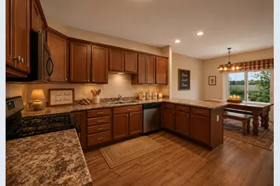 3705 Green Tree Lane, Dekalb, IL 60115 - Photo 11