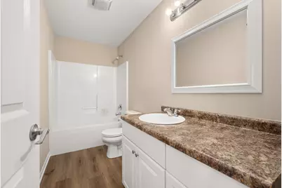 3705 Green Tree Lane, Dekalb, IL 60115 - Photo 29