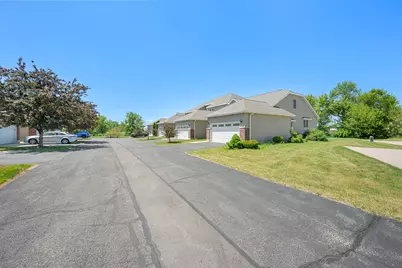 3705 Green Tree Lane, Dekalb, IL 60115 - Photo 39