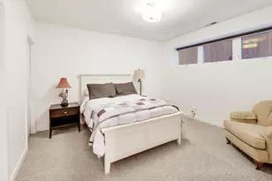 1933 N Lawndale Ave, Chicago, IL 60647 - Photo 23