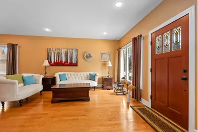 3858 W 99th Street, Evergreen Park, IL 60805 - Photo 5