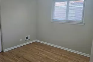4116 W 109th St, Oak Lawn, IL 60453 - Photo 11