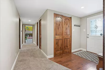 409 E Oak Street, Fairbury, IL 61739 - Photo 9