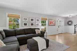 307 S Ellyn Ave, Glen Ellyn, IL 60137 - Photo 5